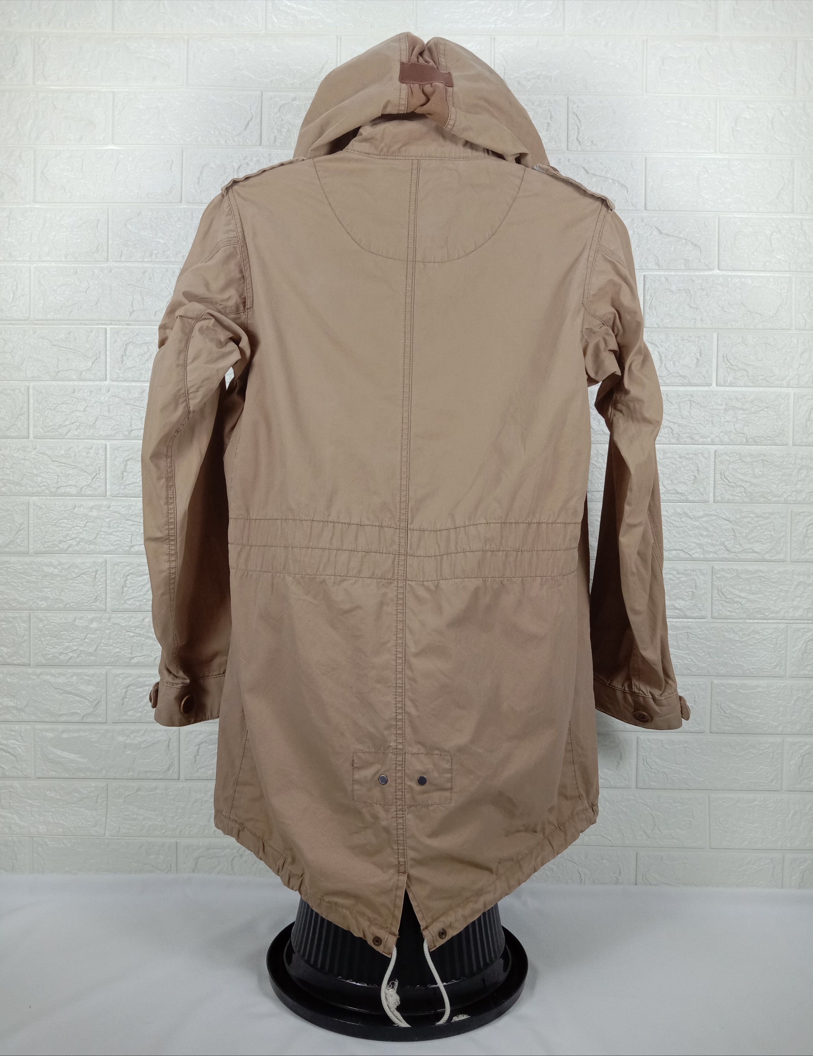 R.Newbold Vintage R.Newbold The British Isles Hoodie Jacket Size US M / EU 48-50 / 2 - 4 Thumbnail
