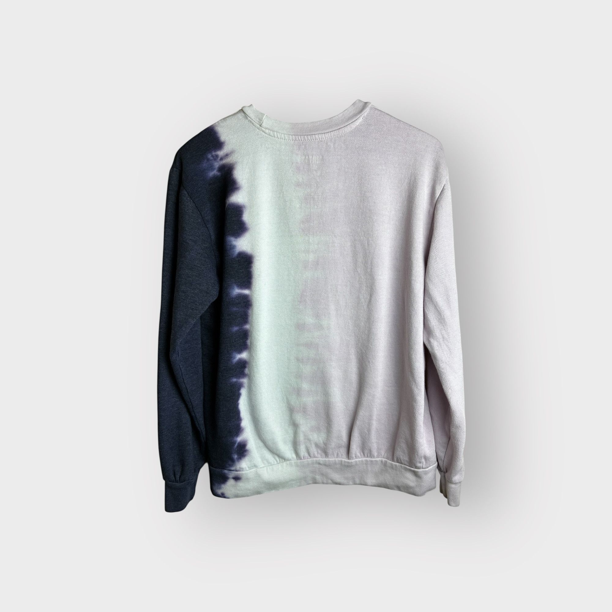 Nirvana Nirvana Graphic Vintage Style Sweatshirt - Purple/Pink Size L / US 10 / IT 46 - 2 Thumbnail