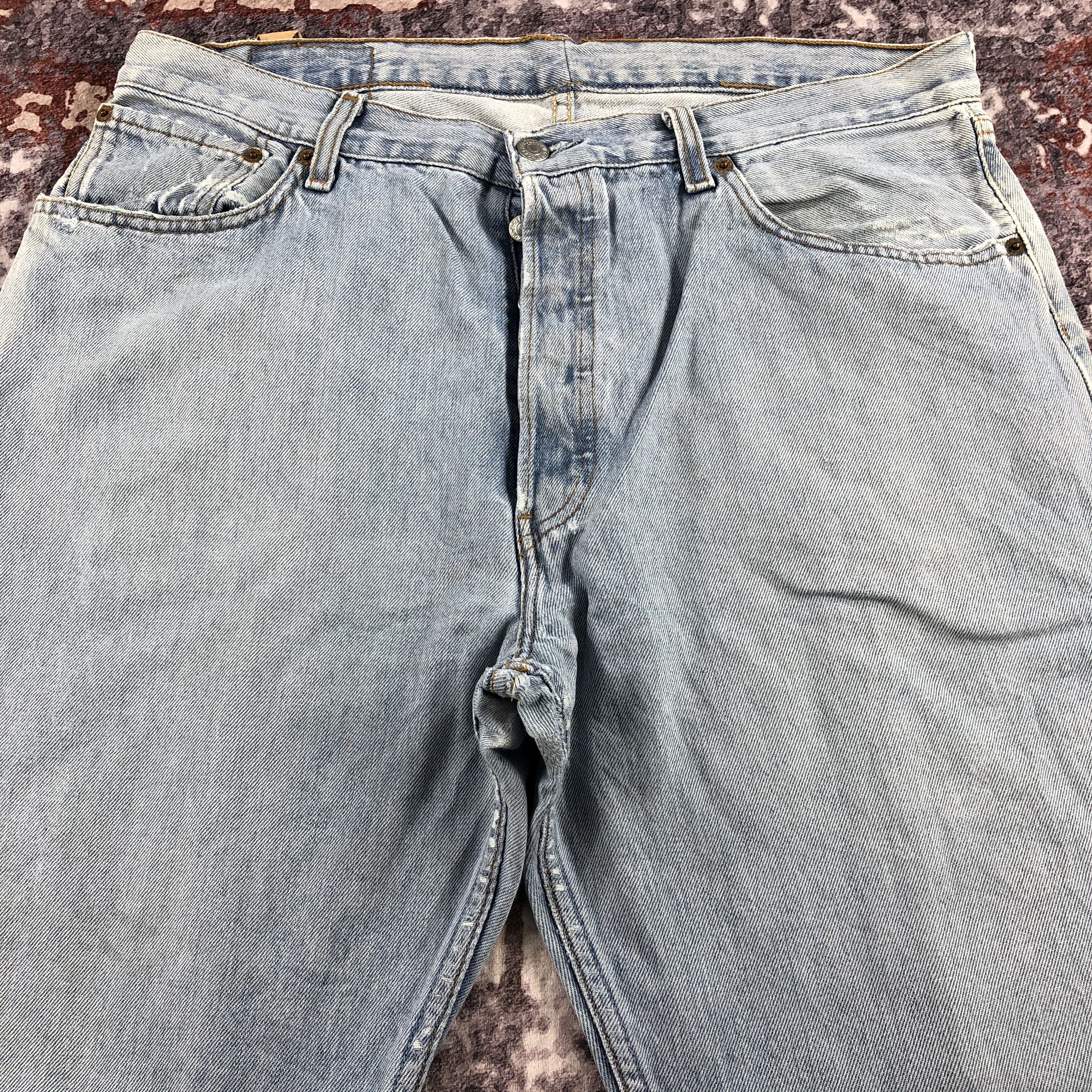 Levi's Vintage 90s Light Wash Levis 501 Jeans-JM2402 Size US 36 / EU 52 - 3 Thumbnail