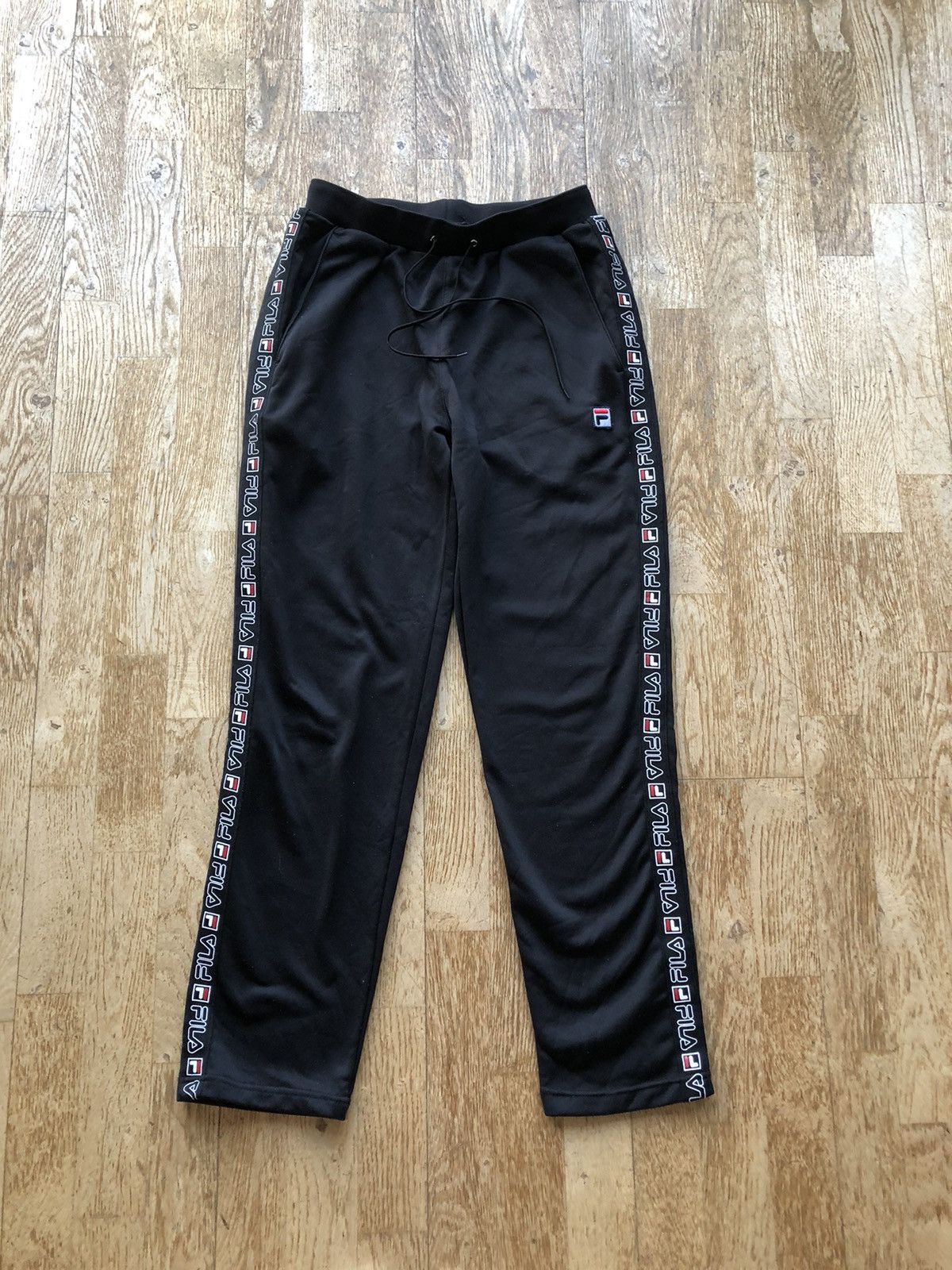 Fila FILA CLASSIC VINTAGE SPORT SWEATPANTS JOGGERS Size US 30 / EU 46 - 1 Thumbnail