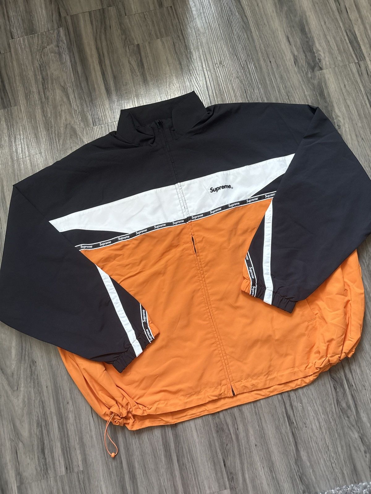Supreme Supreme Logo Taping Track Jacket Orange ( M ) SS26 | Grailed