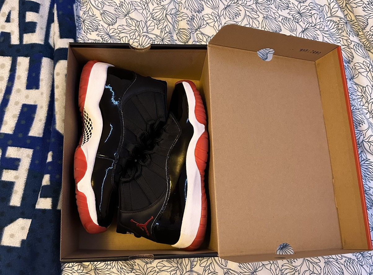 Jordan Brand Jordan Retro 11 Bred (2019) Size US 9.5 / EU 42-43 - 1 Thumbnail