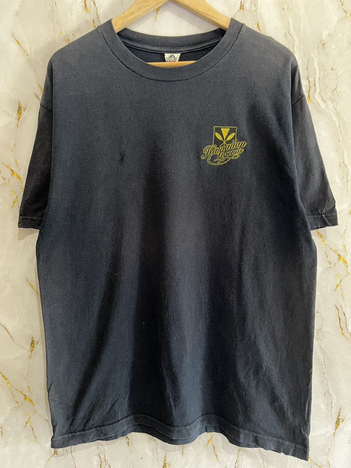 Alstyle VINTAGE HAWAIIAN Y2K LEGENDS TSHIRT Size US L / EU 52-54 / 3 - 1 Thumbnail