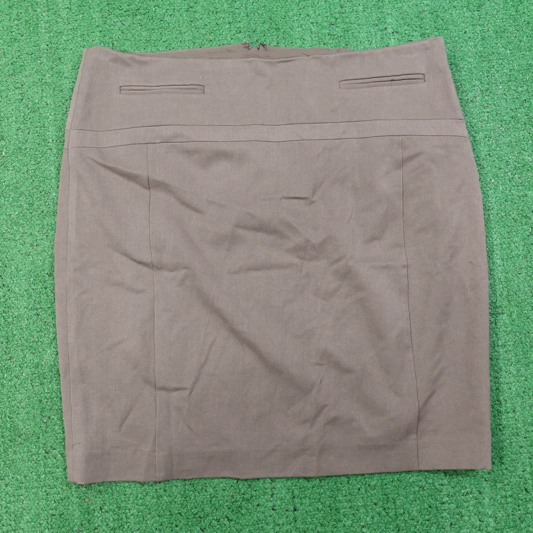 Express EXPRESS Skirt Womens 12 EUC Rayon Polyester Multicolor Solid Pattern 20" – Business Casual Formal Party/Cocktail Workwear Size 34" / US 12 / IT 48 - 2 Thumbnail