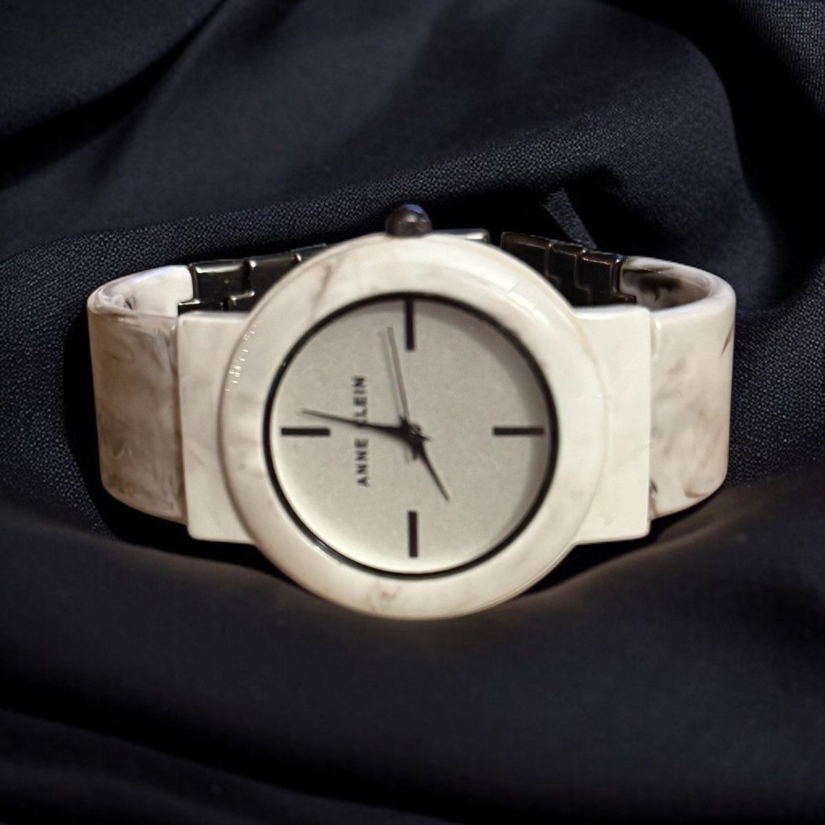 Other Vintage Ann Klein marbled white ceramic watch Size ONE SIZE - 1 Thumbnail