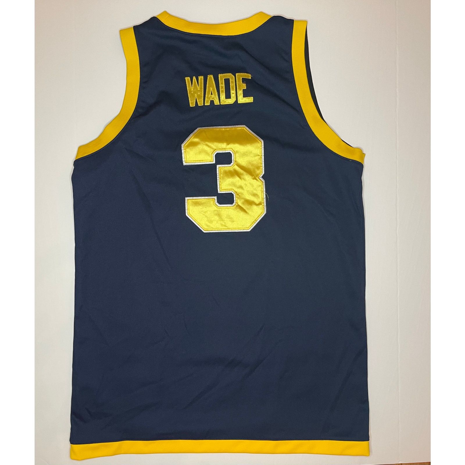 Nike Vintage Dwayne Wade Nike Marquette Jersey Size US M / EU 48-50 / 2 - 1 Thumbnail