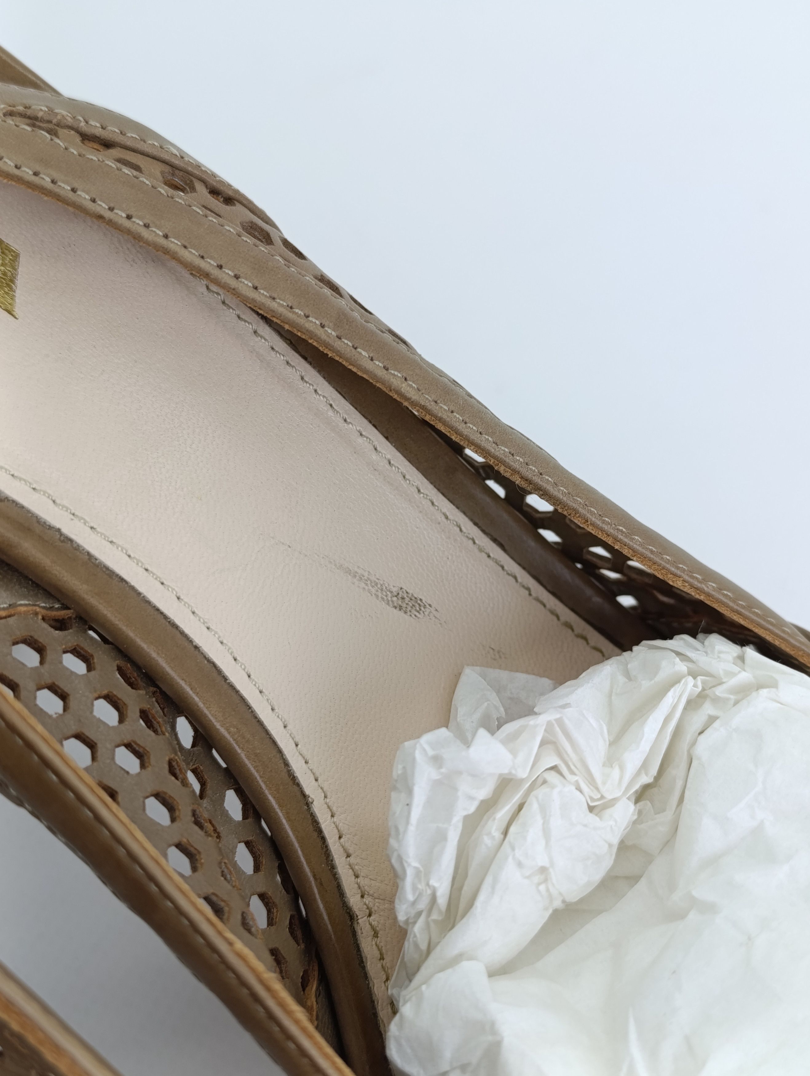 Prada PRADA TORTILLA LEATHER LASER CUT SLINGBACK SANDALS Size US 10.5 / IT 40.5 - 17 Thumbnail