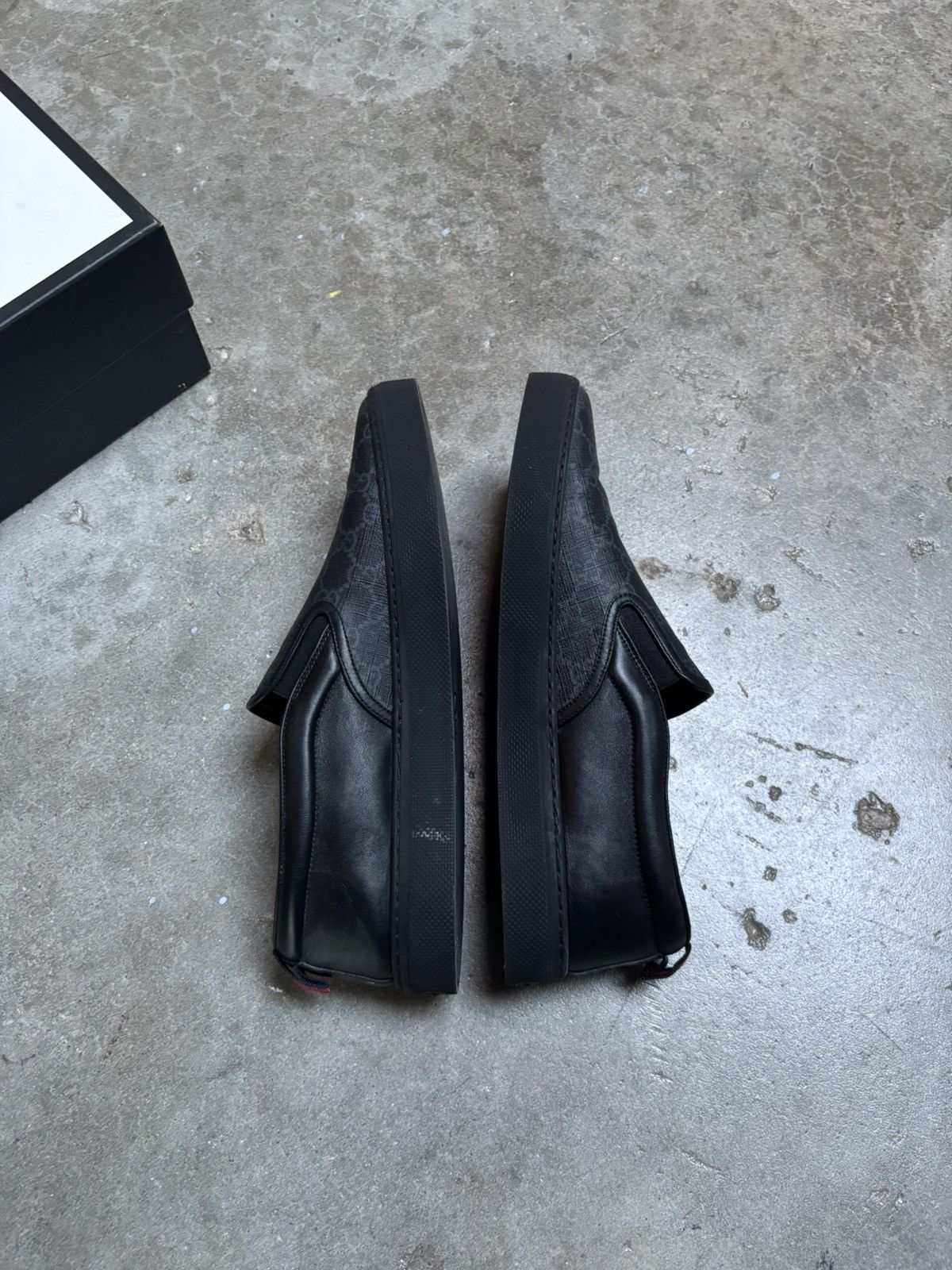 Gucci Gucci GG Supreme Slip-On Sneakers Size US 13 / EU 46 - 8 Thumbnail