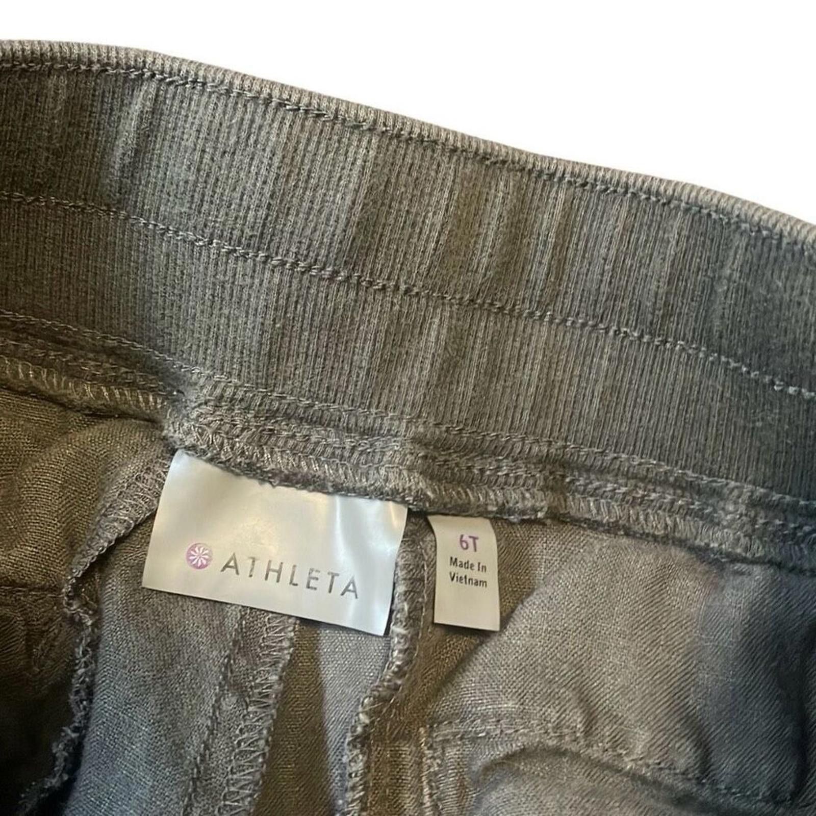 Designer Athleta linen cargo pants size 6 tall Size 28" / US 6 / IT 42 - 9 Thumbnail