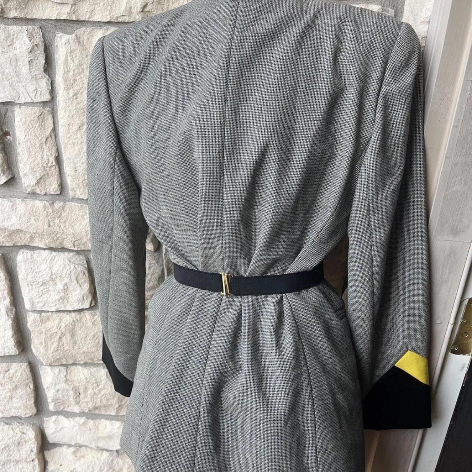 Other Grey and yellow vintage 80s blazer with belt blazer Size M / US 6-8 / IT 42-44 - 2 Thumbnail