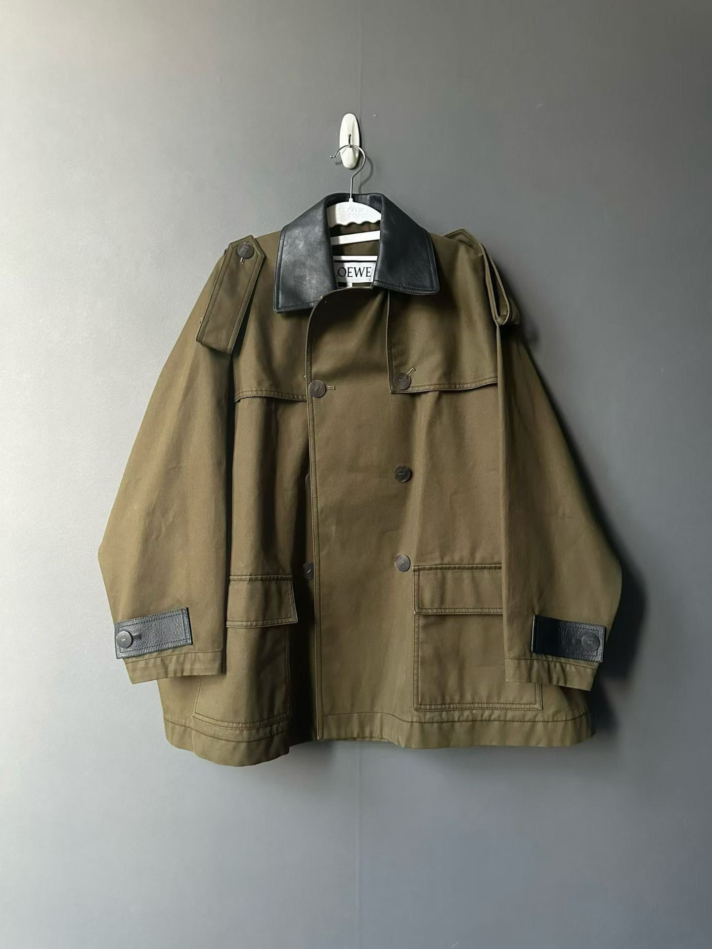 Loewe Loewe Khaki Green Leather Label Jacket Size US M / EU 48-50 / 2 - 1 Thumbnail