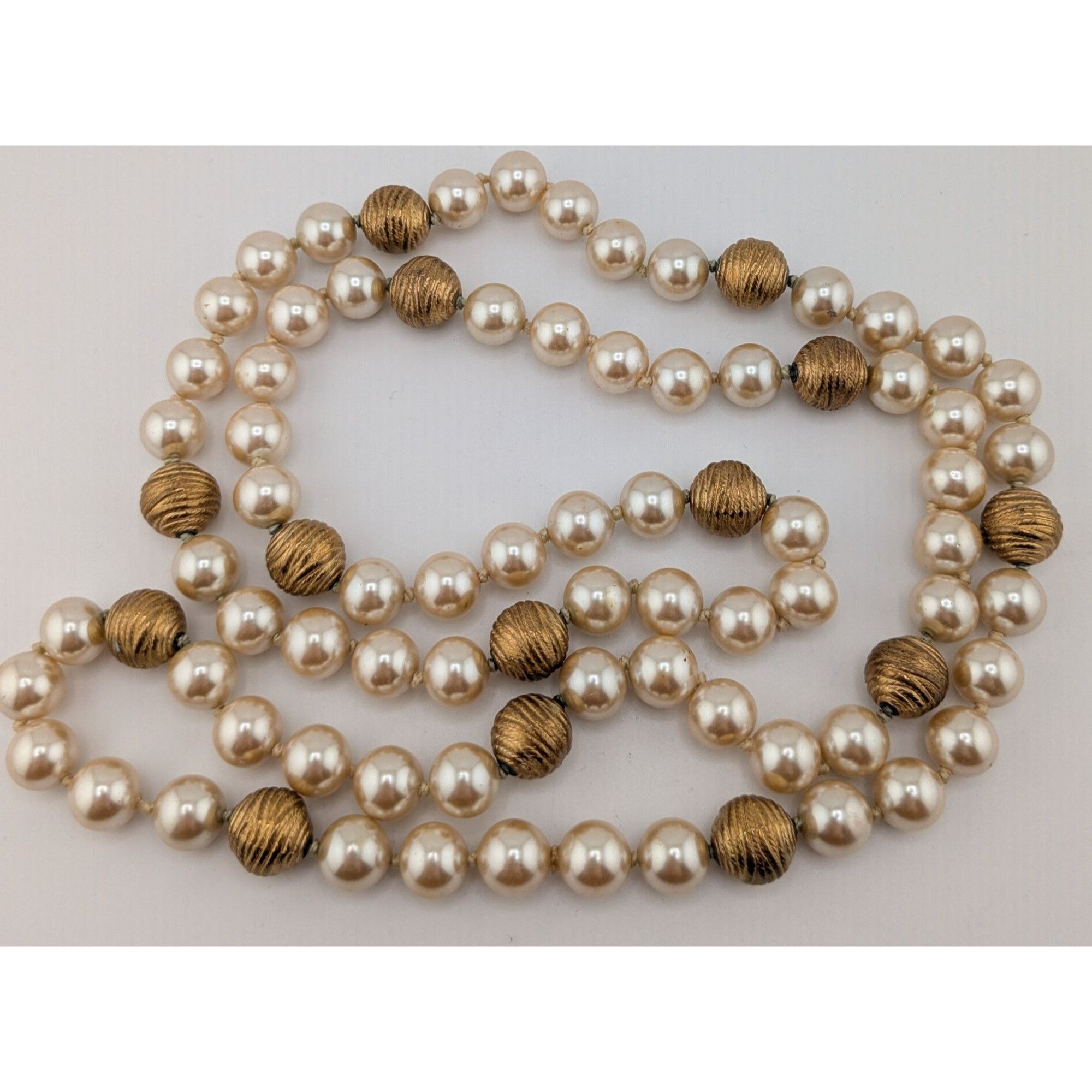 Other Vintage Glam Glass Pearl Necklace With Gold-Tone Accents Size ONE SIZE - 5 Thumbnail