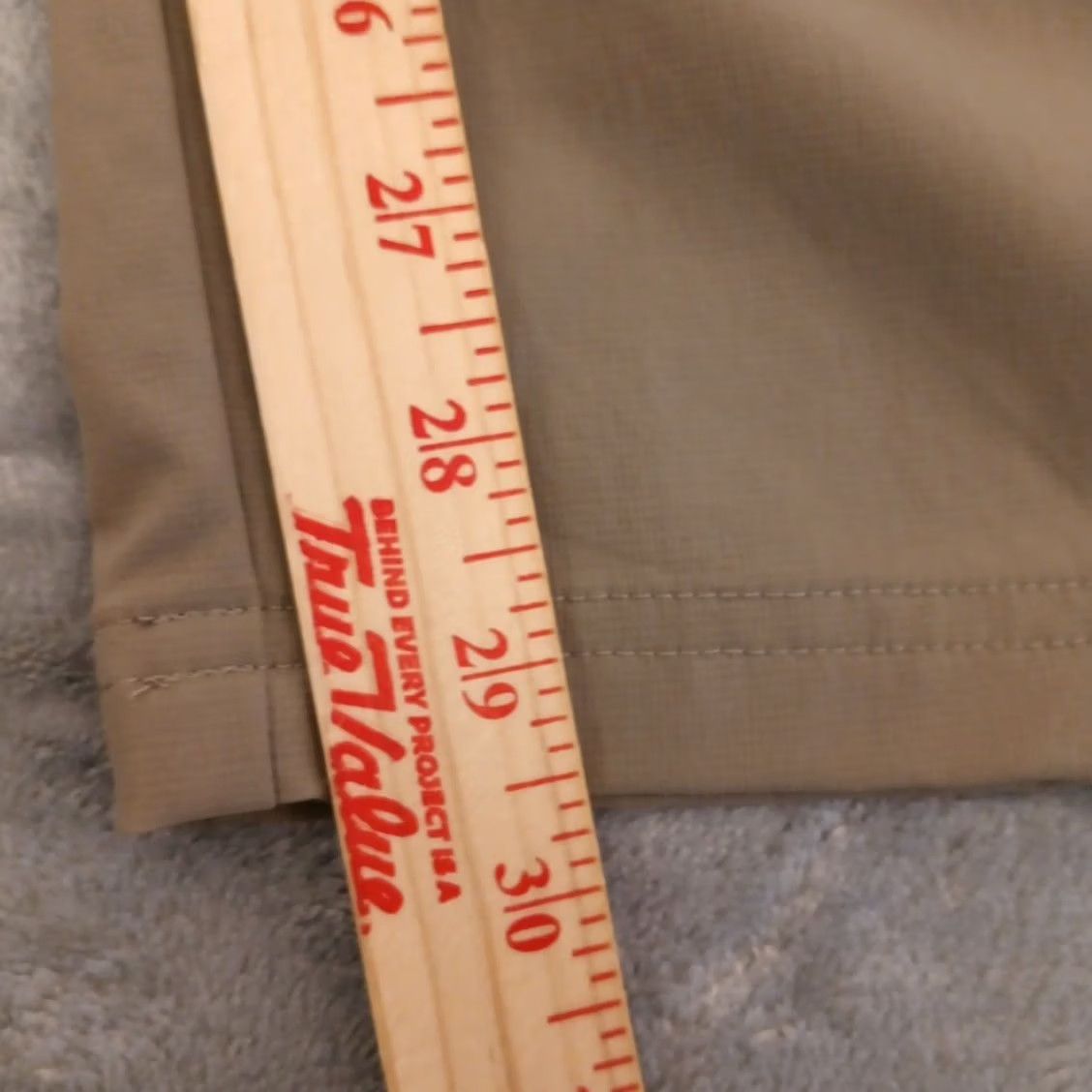 Vintage Cabela's Pants Mens Size 34 Gray Nylon Blend 33x29 Chino Straight Pocket Regular Footnotes: Inseam 29 in Size US 34 / EU 50 - 4 Thumbnail