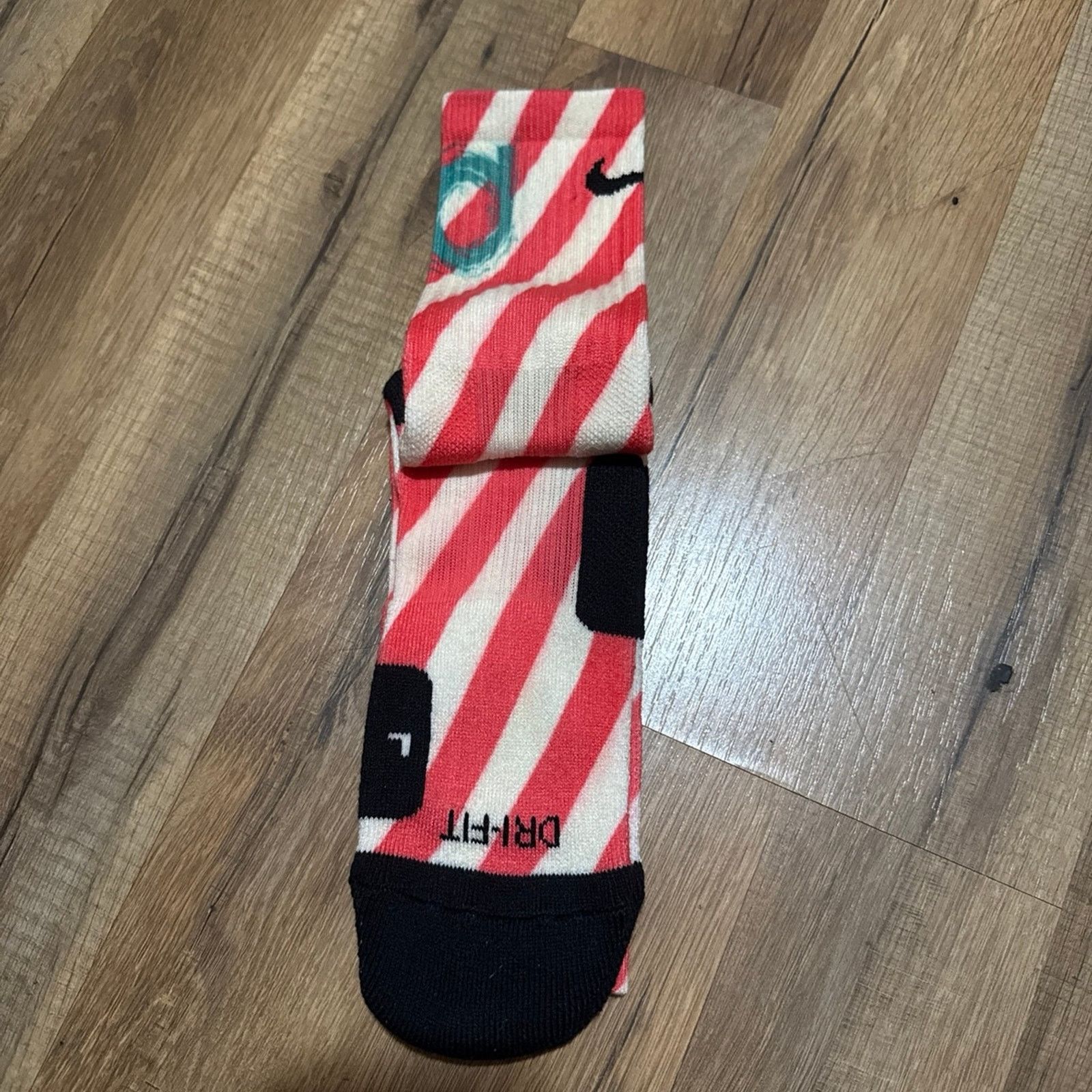 Nike 2014 Nike Digital Print KD Elite Basketball Crew Socks Size ONE SIZE - 2 Thumbnail