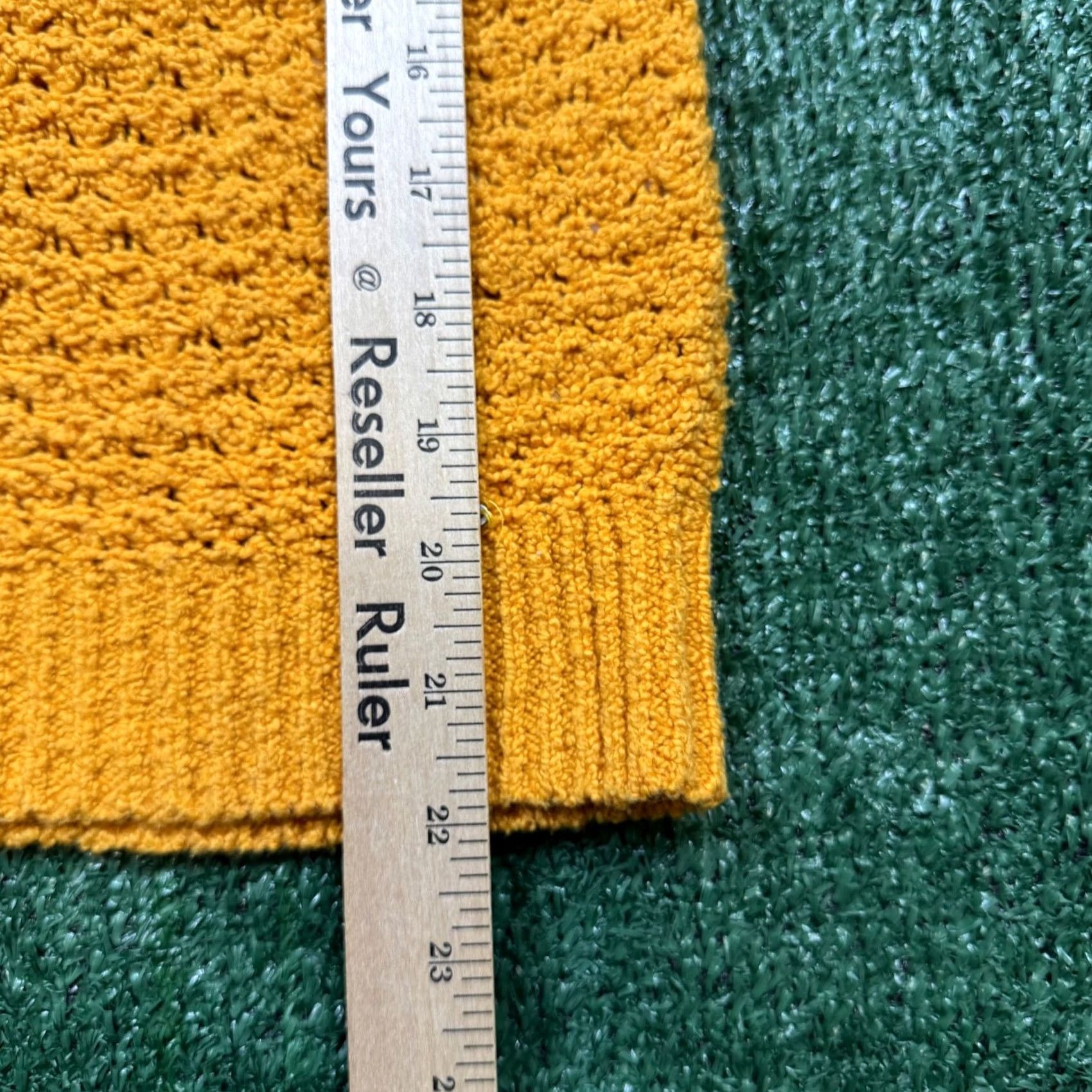 Abercrombie & Fitch VINTAGE Abercrombie Fitch Sweater Women's XS Yellow V Neck Mustard Size XS / US 0-2 / IT 36-38 - 7 Thumbnail