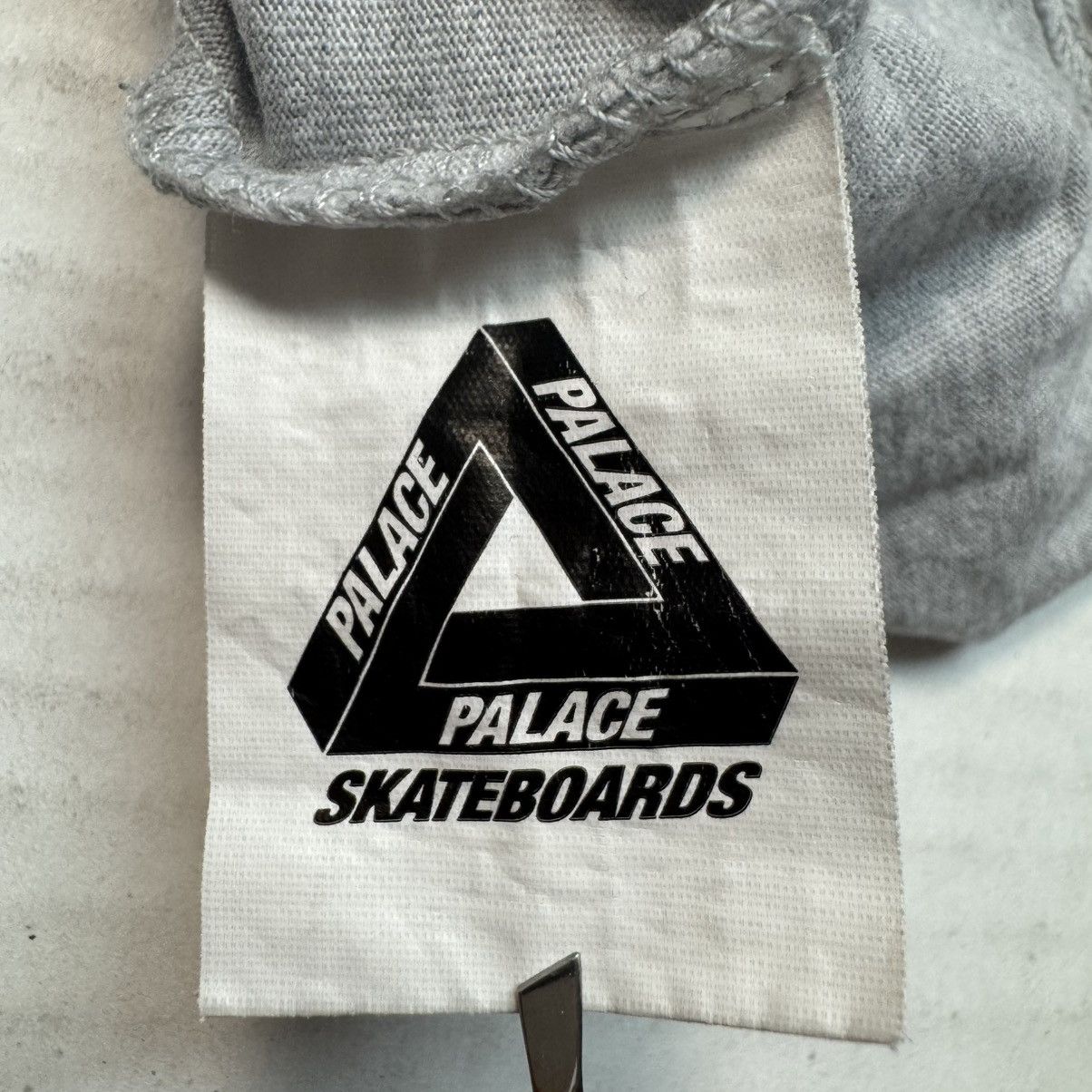 Palace Palace Skateboards Tri-Lager T-Shirt in Grey. Size: Medium Size US M / EU 48-50 / 2 - 4 Thumbnail