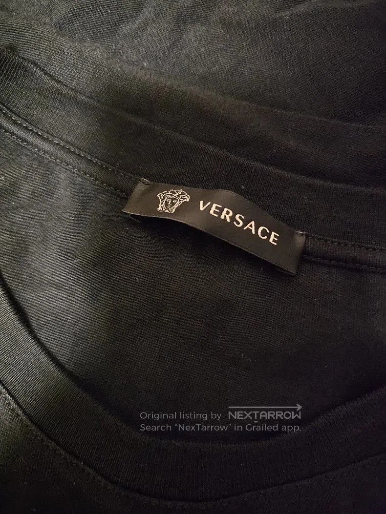 Versace Versace Black Short Sleeve T. Size US L / EU 52-54 / 3 - 3 Thumbnail