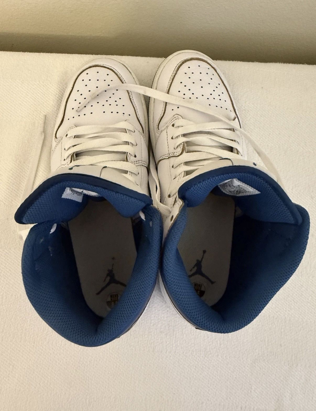 Nike 8.5 Air Jordan Retro 1 Mid white industrial blue Size US 8.5 / EU 41-42 - 10 Thumbnail