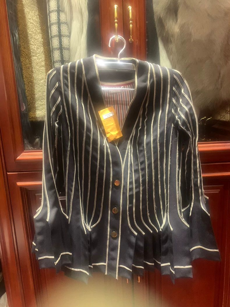 Thom Browne Thom Browne Classic pleated coat Size S / US 4 / IT 40 - 4 Thumbnail