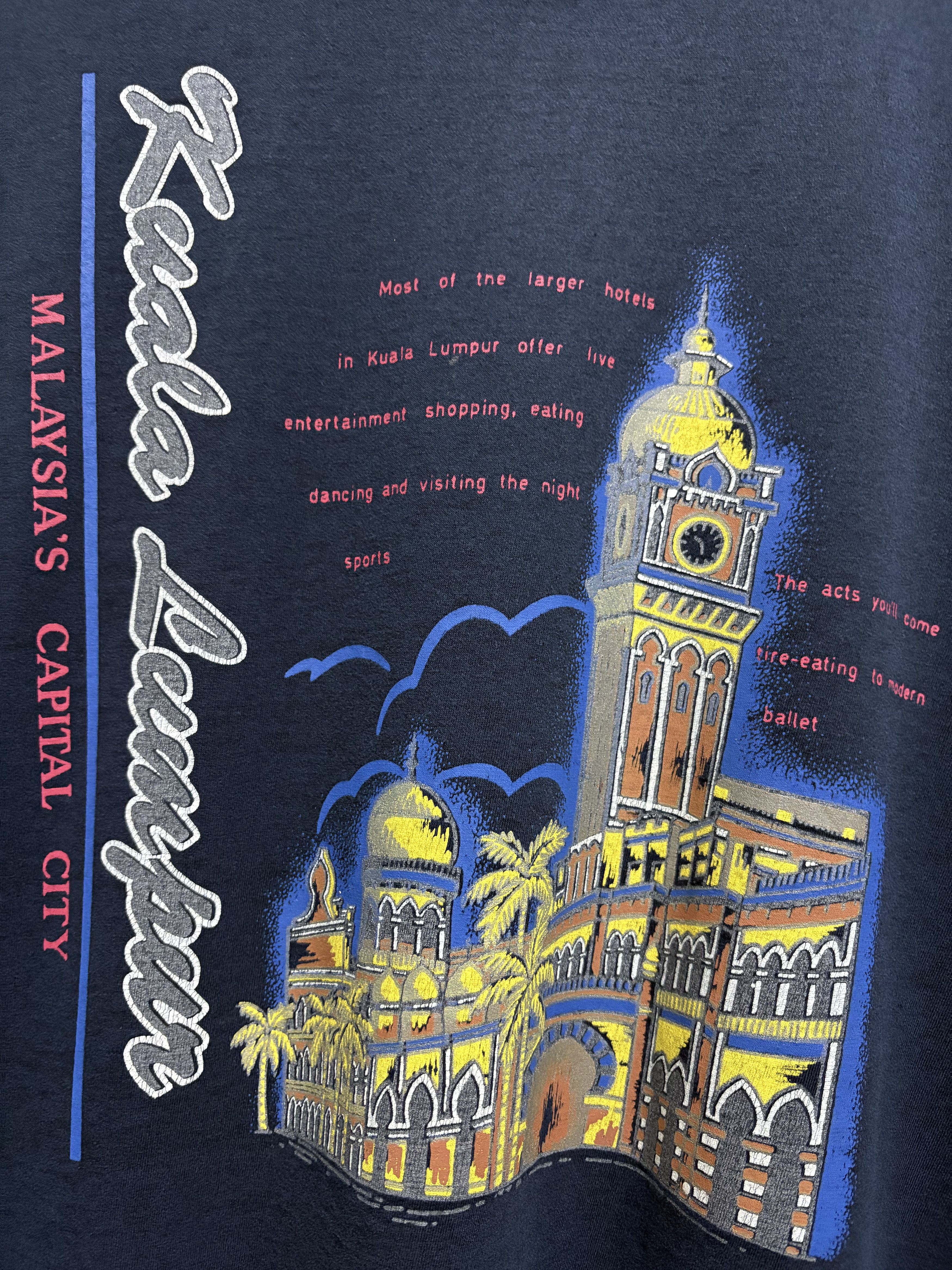 Vintage Vintage 90's Visit Malaysia - City Kuala Lumpur T-Shirt Size US M / EU 48-50 / 2 - 4 Thumbnail