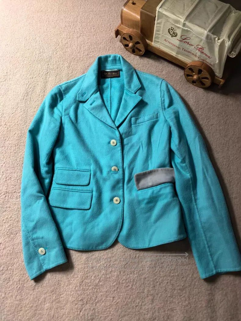 Loro Piana Loro Piana Lady Tiffany Blue Cashmere Dress Size XS / US 0-2 / IT 36-38 - 1 Thumbnail