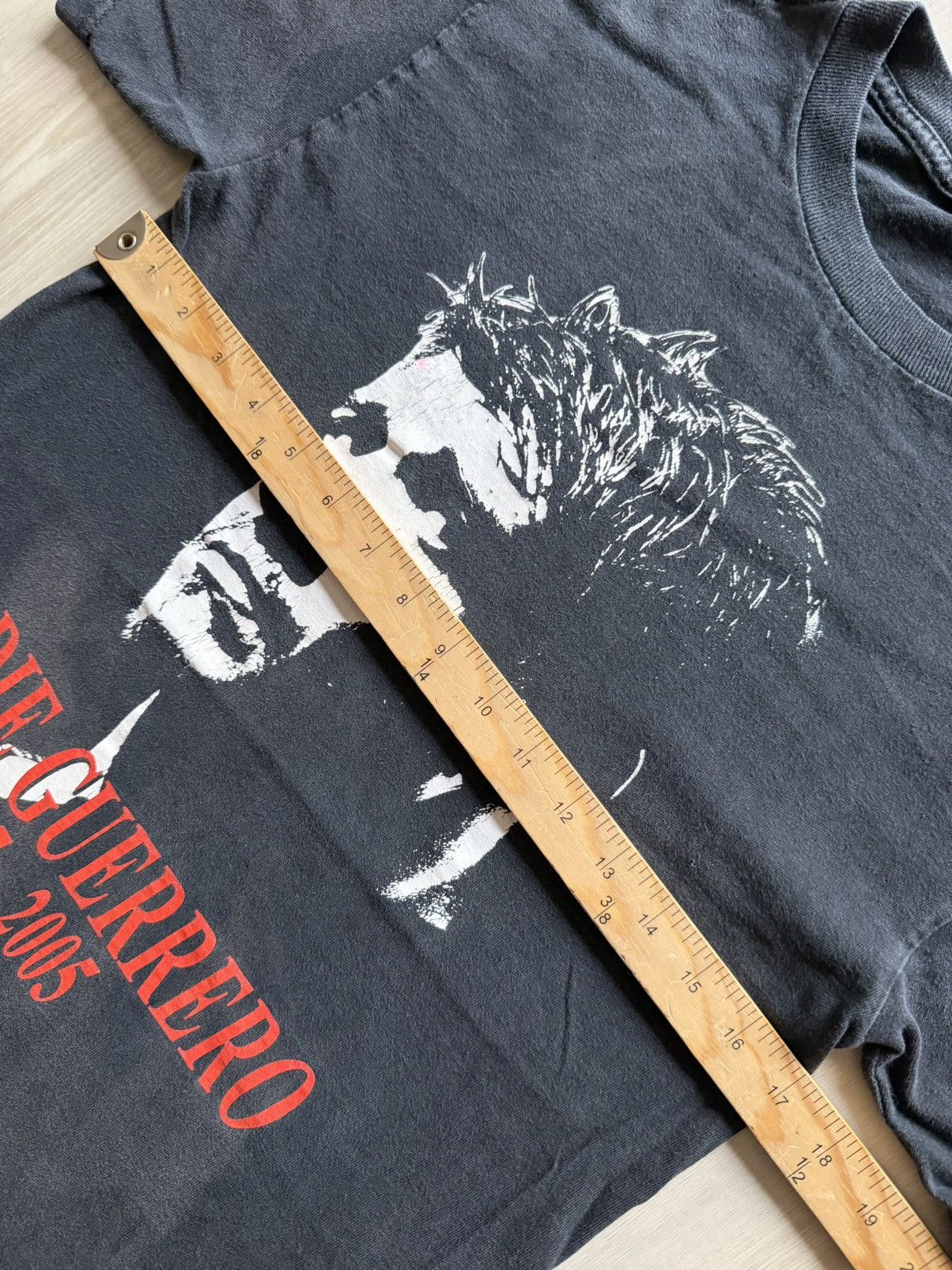 Vintage Vintage Official Licensed 2005 Eddie Guerrero Memorial Tee S Size US S / EU 44-46 / 1 - 2 Thumbnail