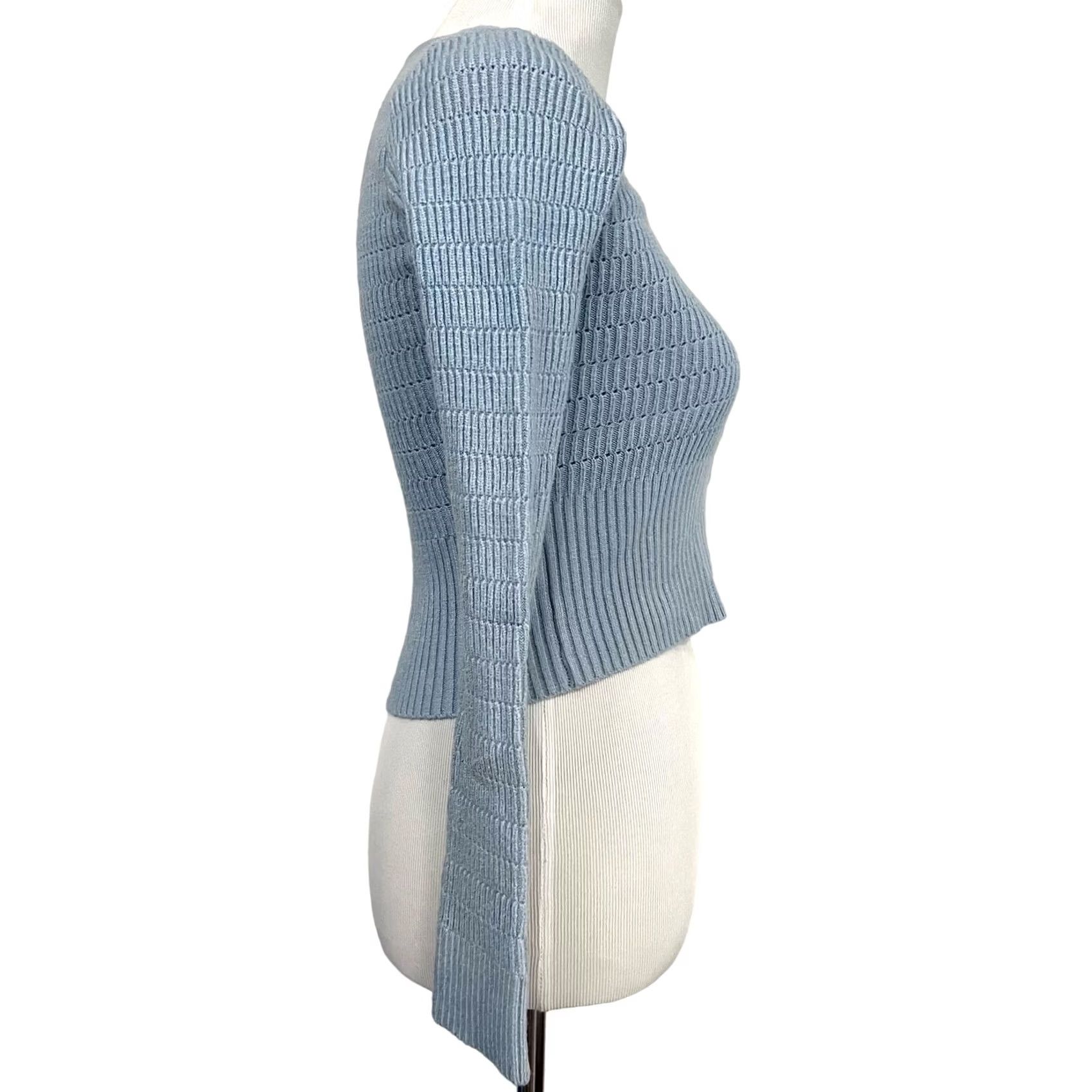 Rsq RSQ Ribbed Knit Cropped Top Sweater Blue Button Front Scoop Neck XS Womens Cropped Knit Top Blouse Size XS / US 0-2 / IT 36-38 - 5 Thumbnail