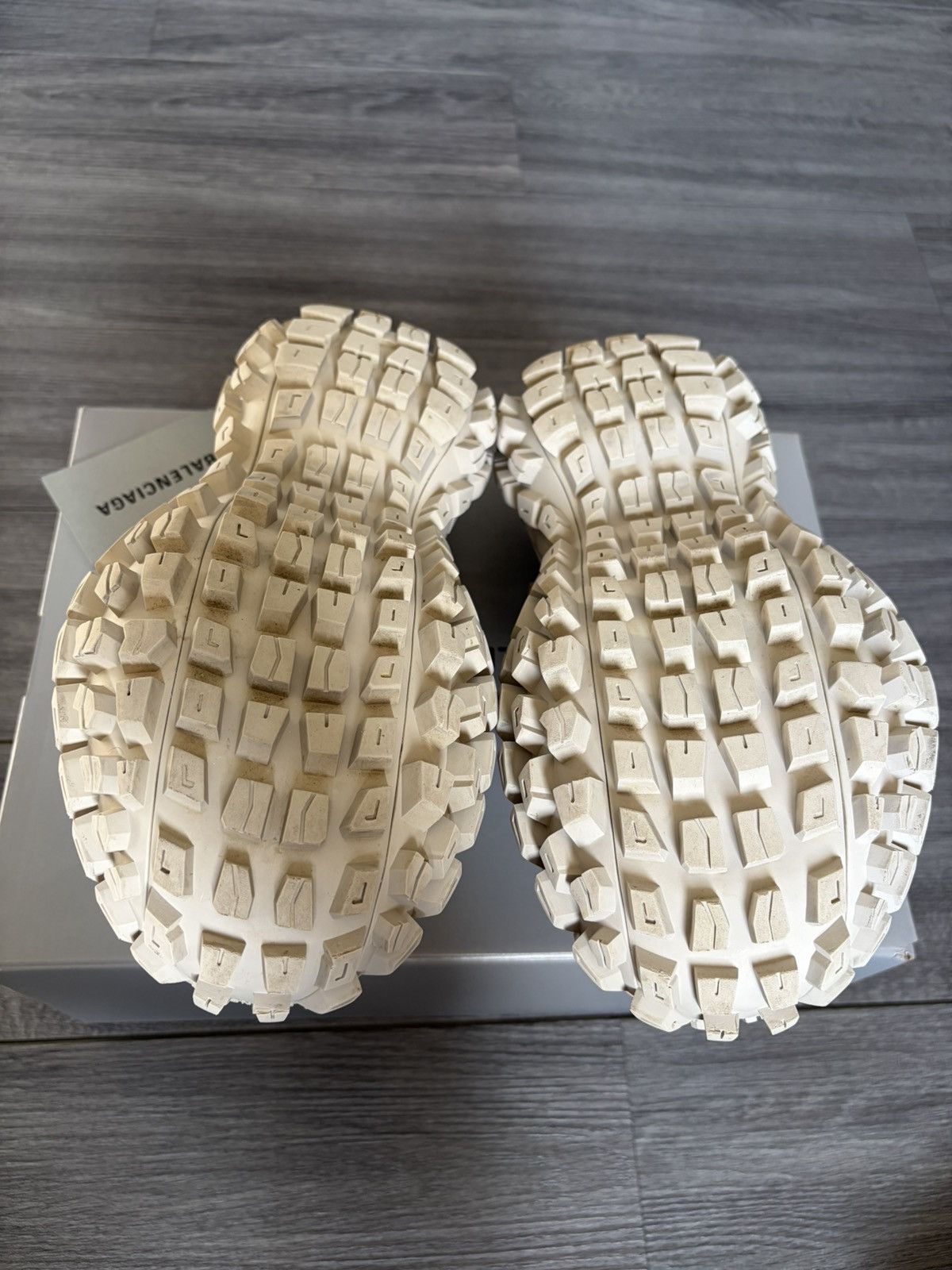 Balenciaga Balenciaga Bouncer Clogs Size US 8.5 / EU 41-42 - 9 Thumbnail