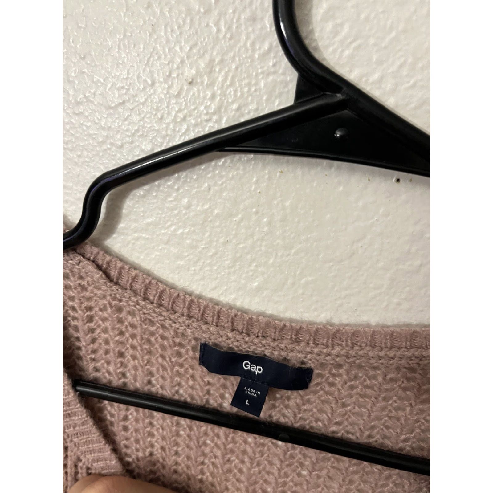 Gap Gap Pink Crochet Knit Pullover Sweater - Long Sleeve, V-Neck, Acrylic Size Large, Women Clothing, Casual Knitwear, Regular Fit Size L / US 10 / IT 46 - 3 Thumbnail