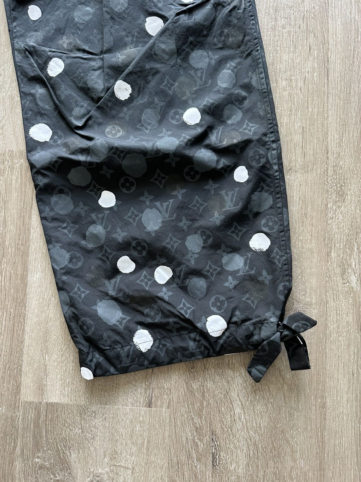 Louis Vuitton LOUIS VUITTON Black&White Polka Dot Pant Size US 34 / EU 50 - 2 Thumbnail