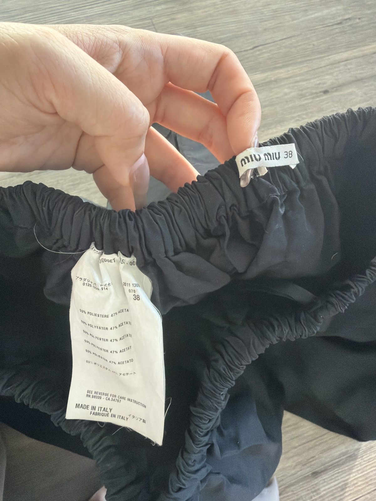 Miu Miu Miumiu black puff skirt Size 26" / US 2 / IT 38 - 2 Thumbnail