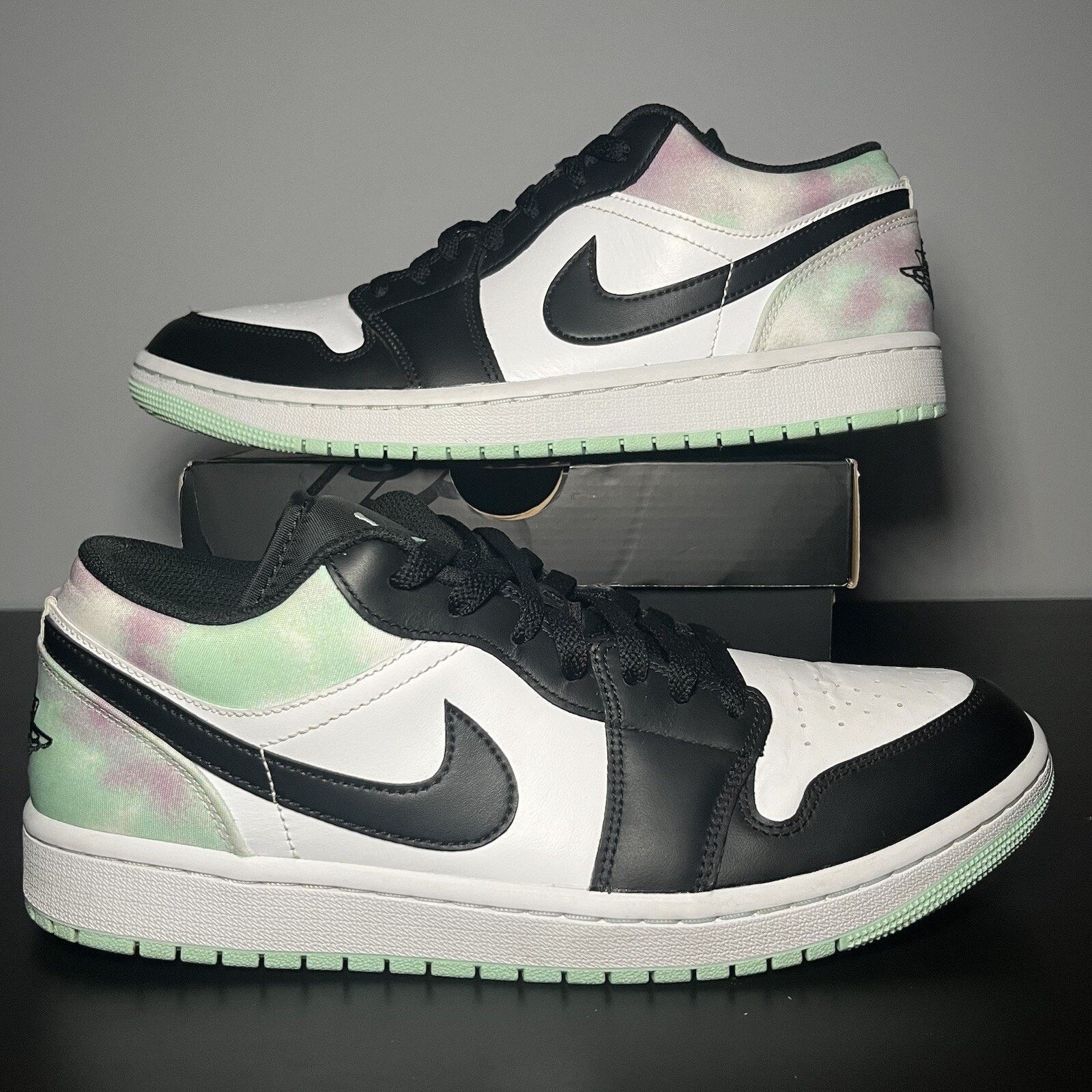 Nike Size 10.5 - Air Jordan 1 SE Low Tie Dye Size US 10.5 / EU 43-44 - 1 Thumbnail