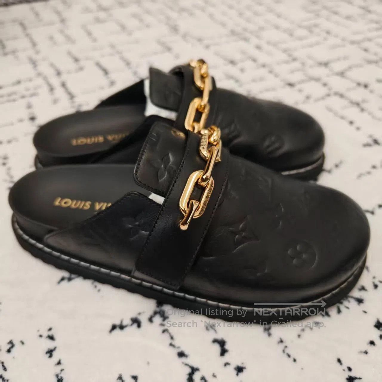 Louis Vuitton Louis Vuitton LV Slip-On Embossed Leather Sandals. Size US 8 / IT 38 - 3 Thumbnail