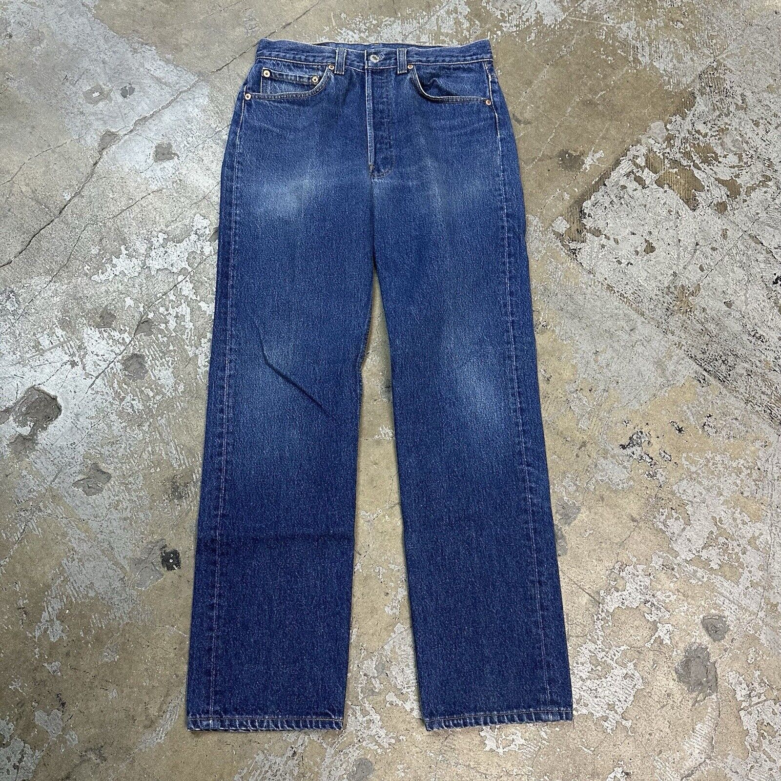 Levi's × Vintage Vintage Levi’s 501 Faded Dark Wash Denim Jeans 32x34 Size US 32 / EU 48 - 1 Thumbnail