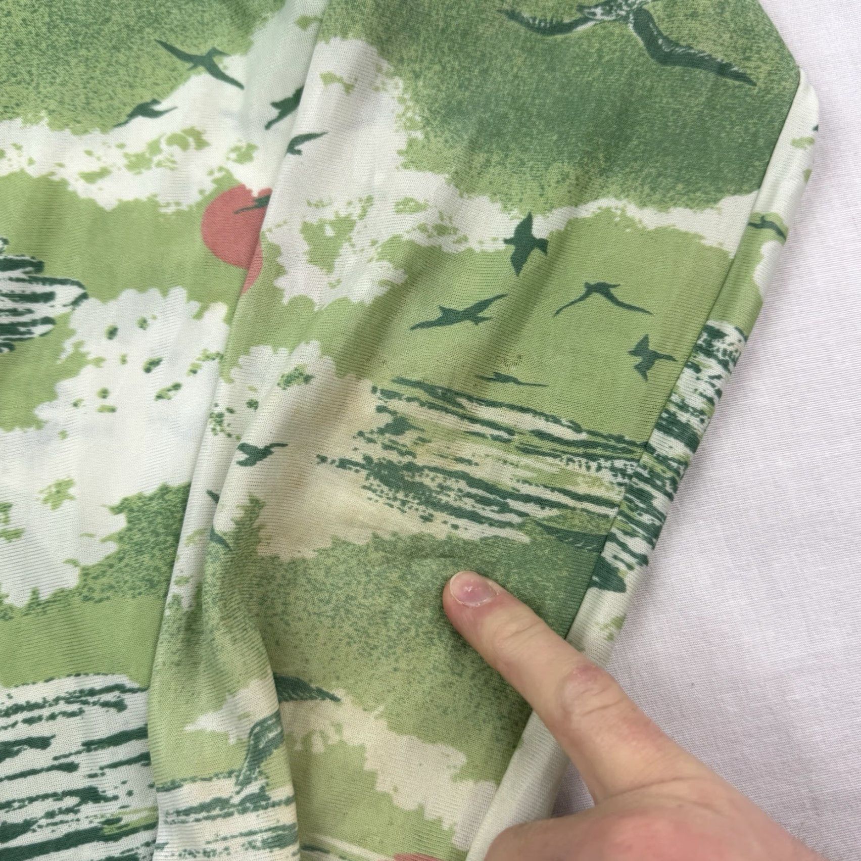 MCM VINTAGE MCM Button-Up Womens Small S Collared 60s 70s Mid Century Modern Rayon Green Long Sleeve Printed Clothing Size S / US 4 / IT 40 - 2 Thumbnail