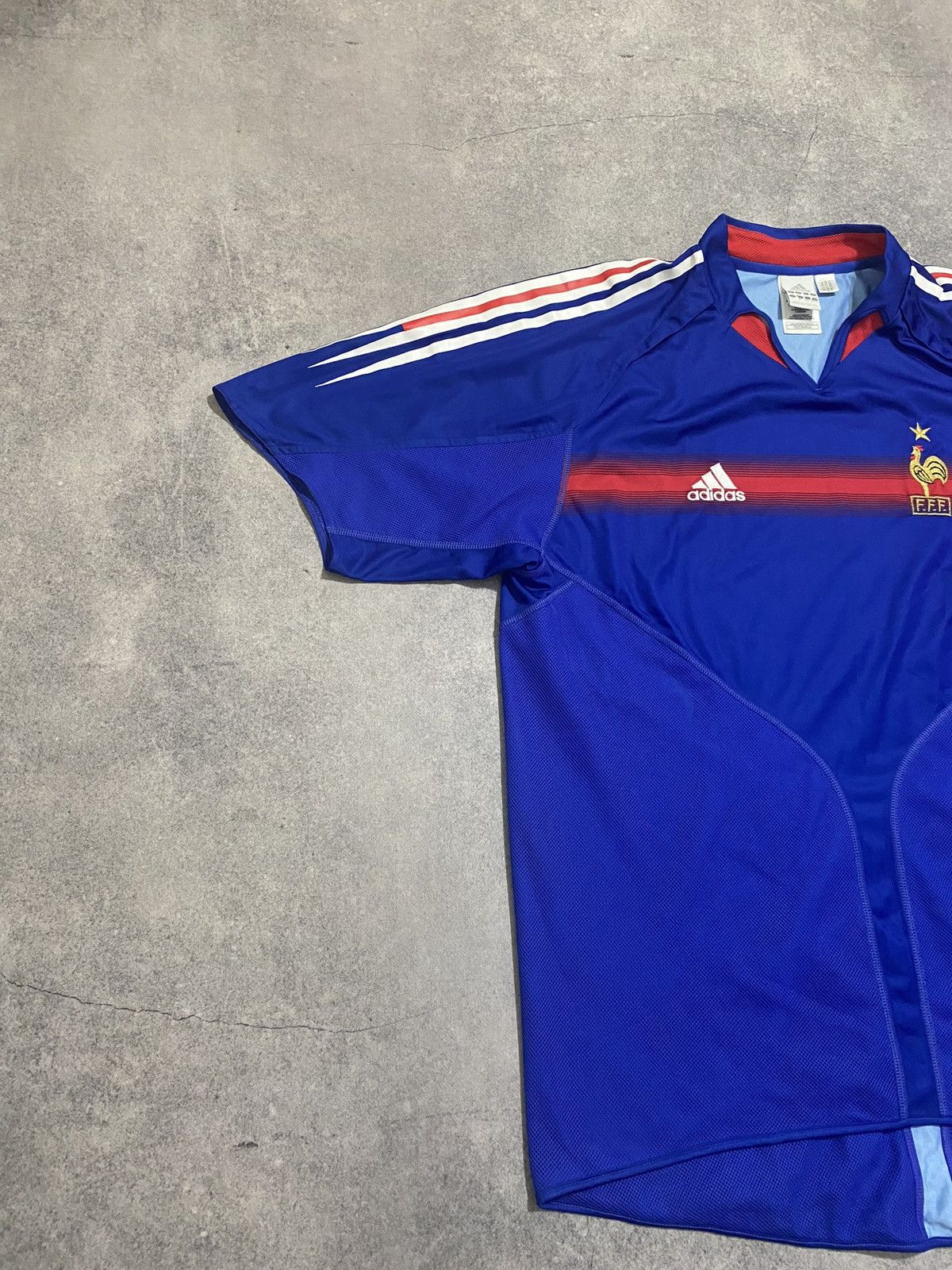 Adidas France 2004/05 Home Football Shirt Soccer Jersey Adidas Size US XL / EU 56 / 4 - 2 Thumbnail