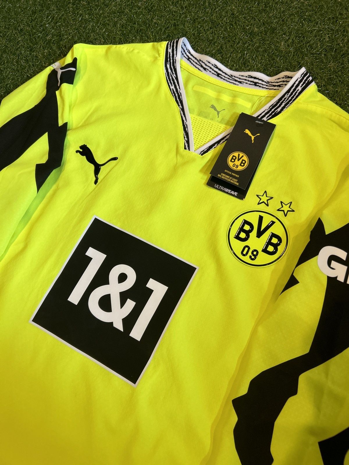 Puma 24/25 Borussia Dortmund Anniversary Fourth Shirt Size US L / EU 52-54 / 3 - 5 Thumbnail