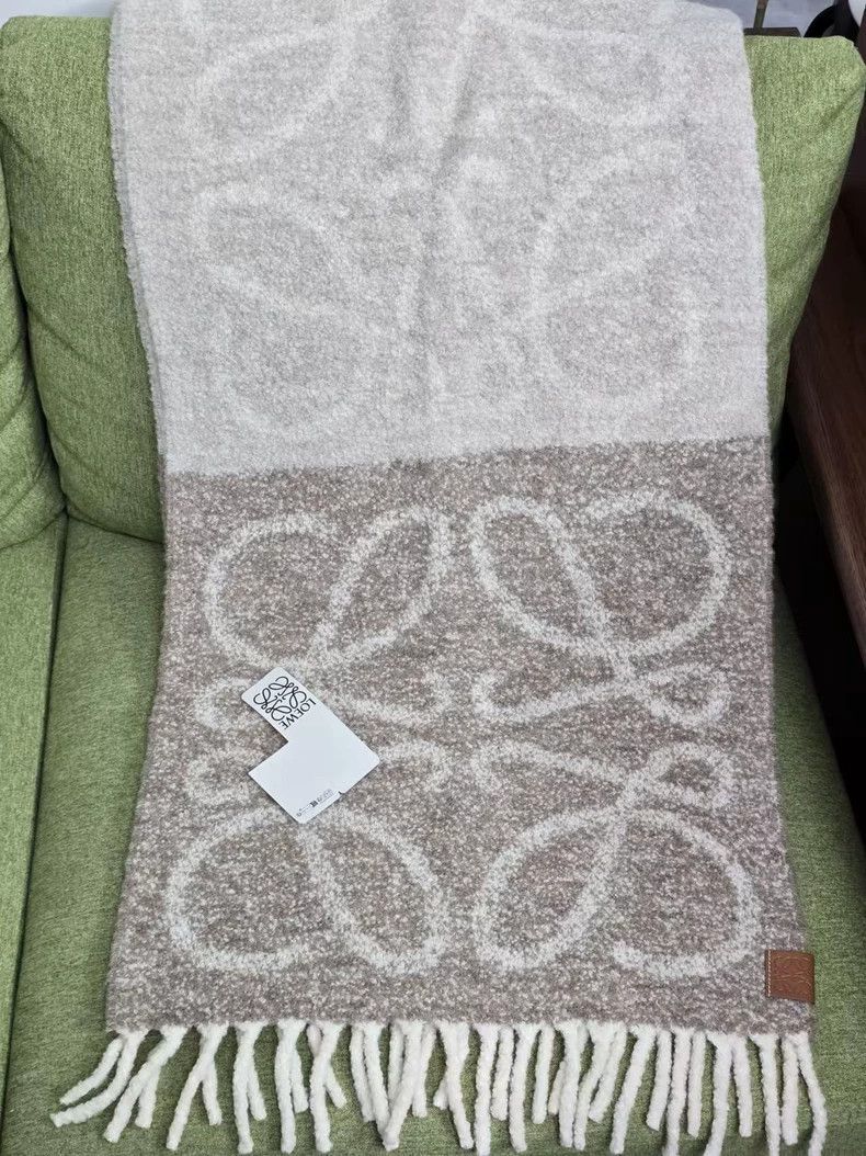 Loewe LOEWE A beige scarf with sheep's hair Size ONE SIZE - 1 Thumbnail