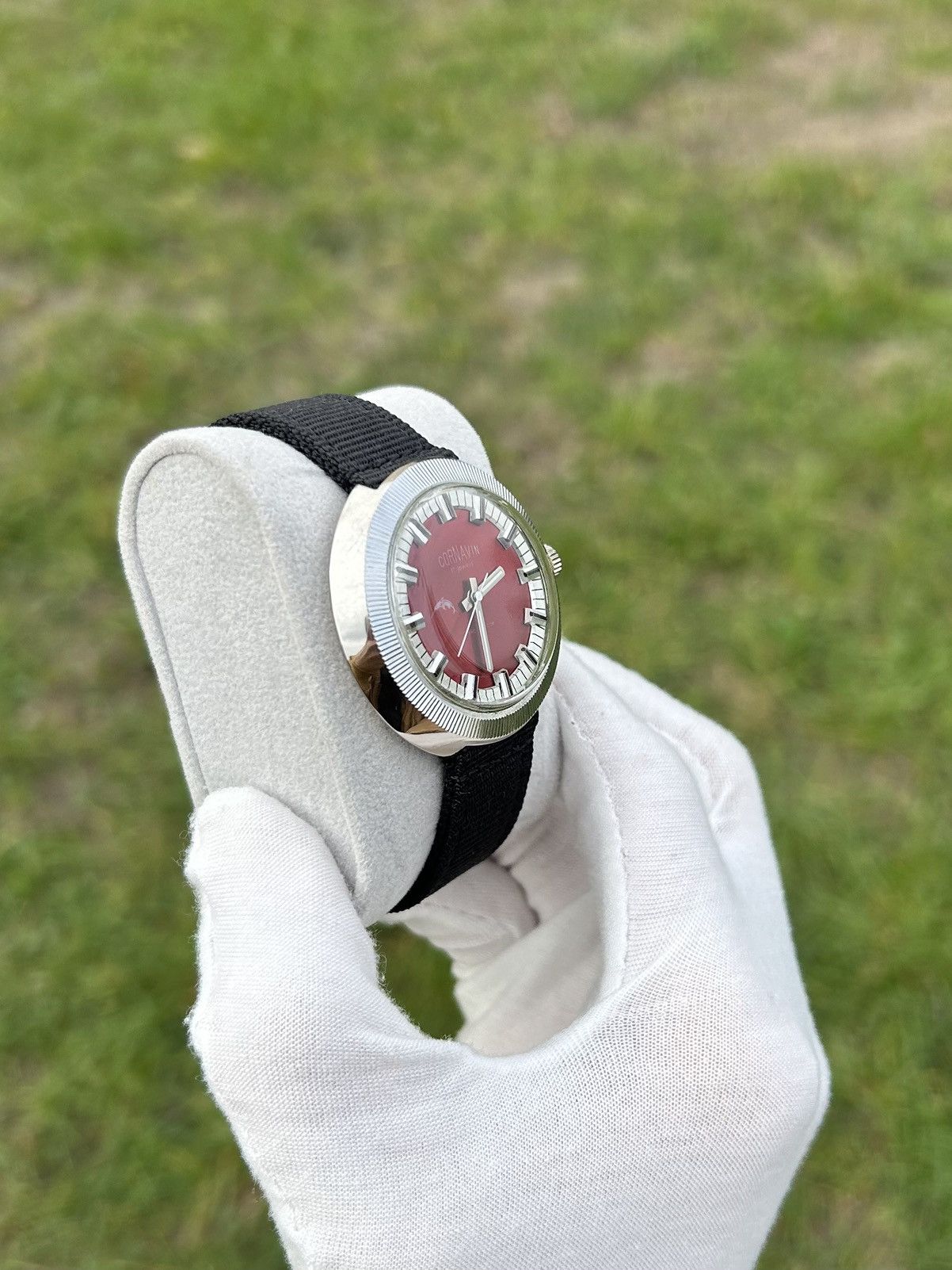 Vintage Vintage Cornavin Watch Made In USSR Soviet Mechanical 1980s Size ONE SIZE - 6 Thumbnail