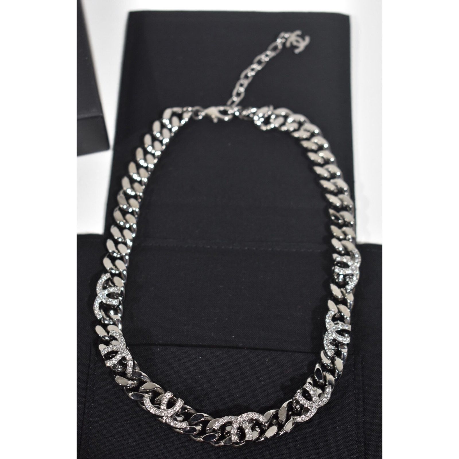 Chanel Chanel Cut Off Chain Cuban Link Crystal Choker Necklace Size ONE SIZE - 1 Thumbnail