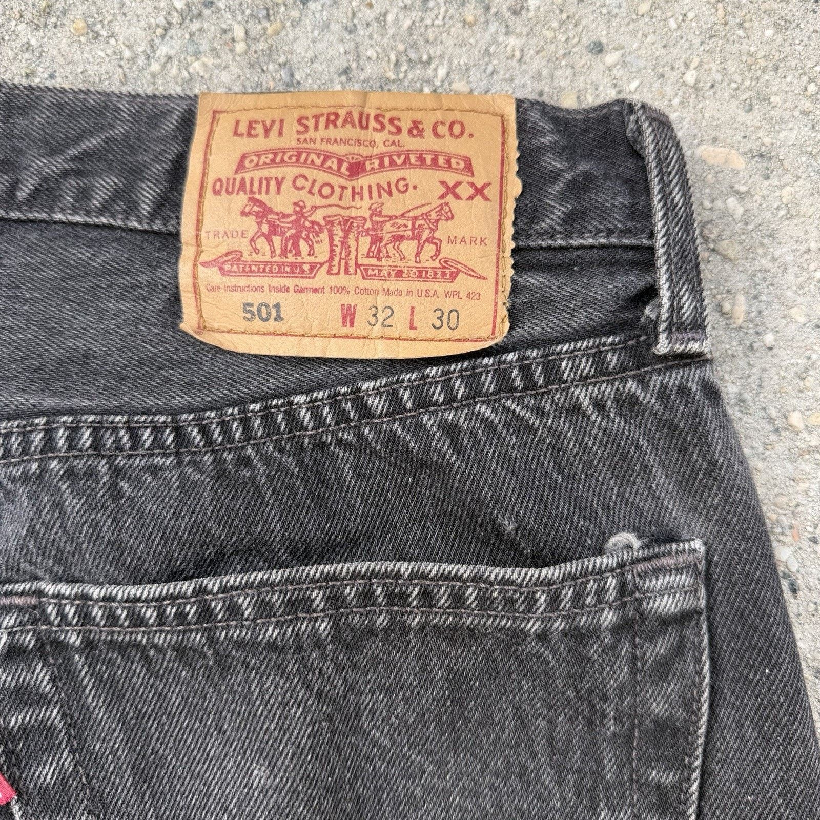 Levi's × Vintage Vintage 90s Levis 501 Faded Straight Black Denim Jeans 32x30 Size US 32 / EU 48 - 7 Thumbnail