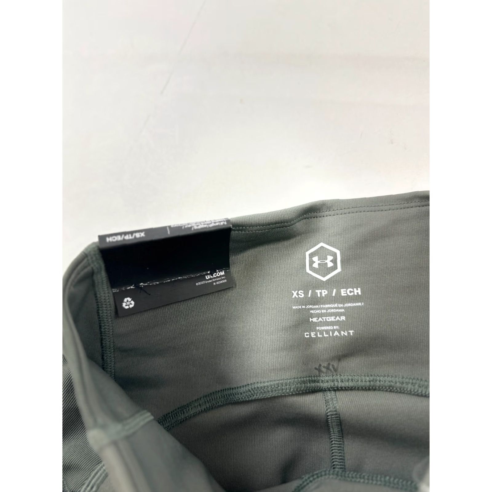 Under Armour Under Armour Legging Women XS Green Heatgear Stretch High Waisted High Rise Yoga Size 26" / US 2 / IT 38 - 6 Thumbnail
