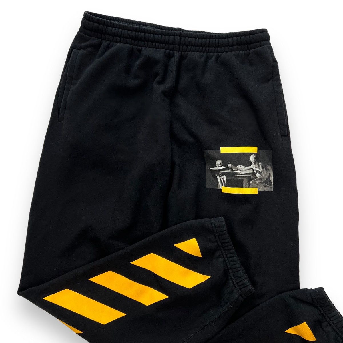 image of Off White Off-White Yellow Caravaggio Sweatpants in Black, Men's (Size 34)