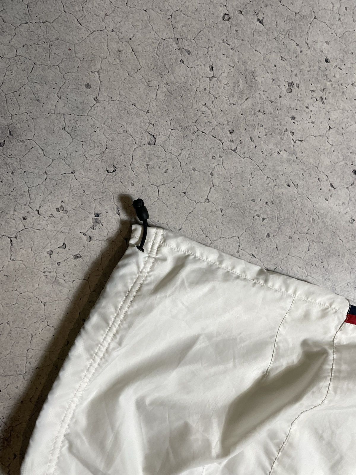 Nike × Vintage Vintage Nike Drill Swoosh Nylon White Shorts Size US 34 / EU 50 - 3 Thumbnail