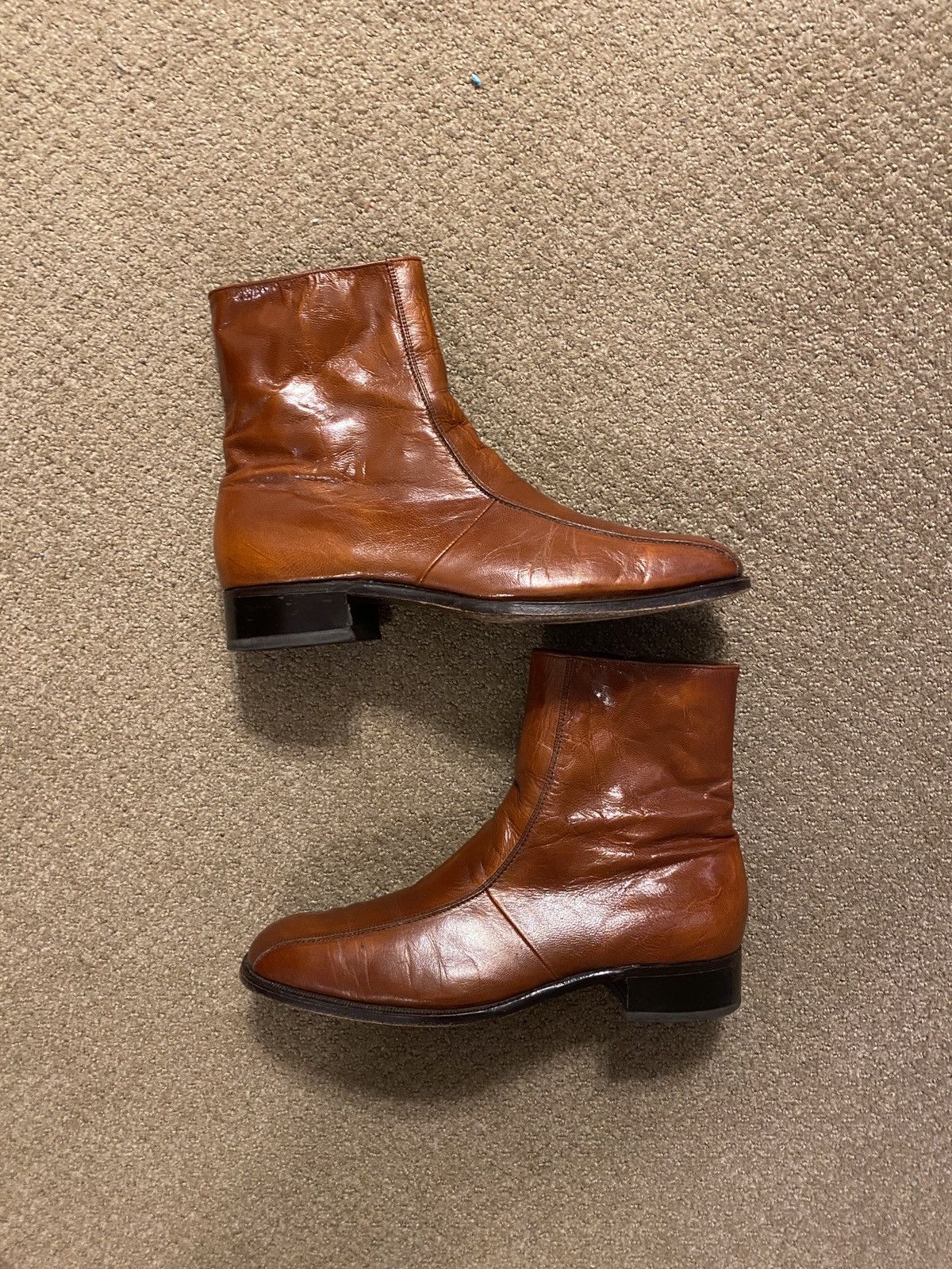 candies wooden shoes