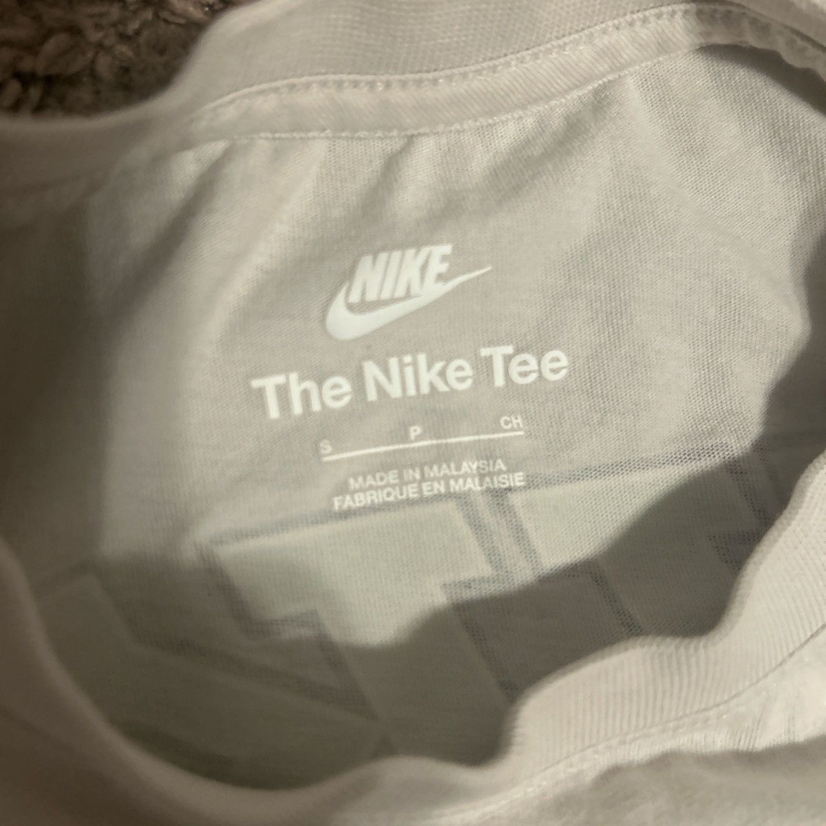 Nike Nike cream graphic tee Size US S / EU 44-46 / 1 - 3 Thumbnail