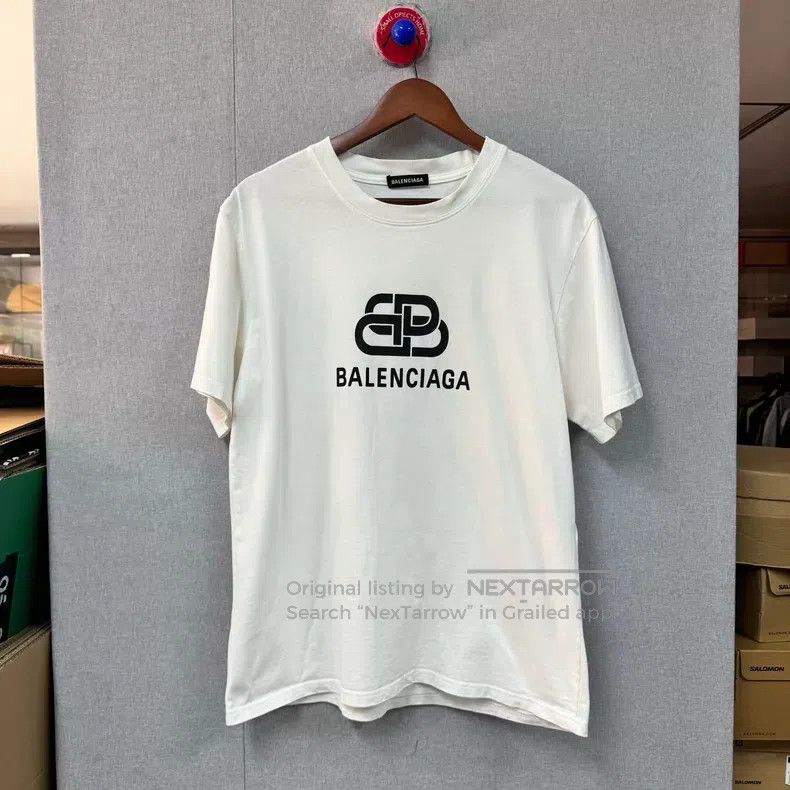 Balenciaga Balenciaga Buckle Double Ring Short Sleeve Size US S / EU 44-46 / 1 - 1 Thumbnail
