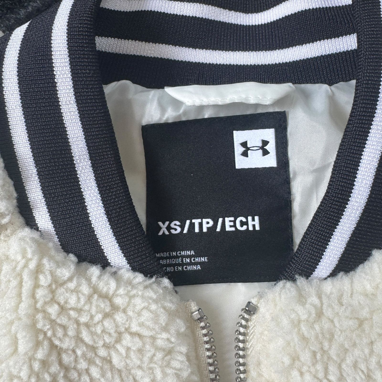 Under Armour Under Armour Be Seen Sherpa Bomber Jacket Size XS / US 0-2 / IT 36-38 - 3 Thumbnail