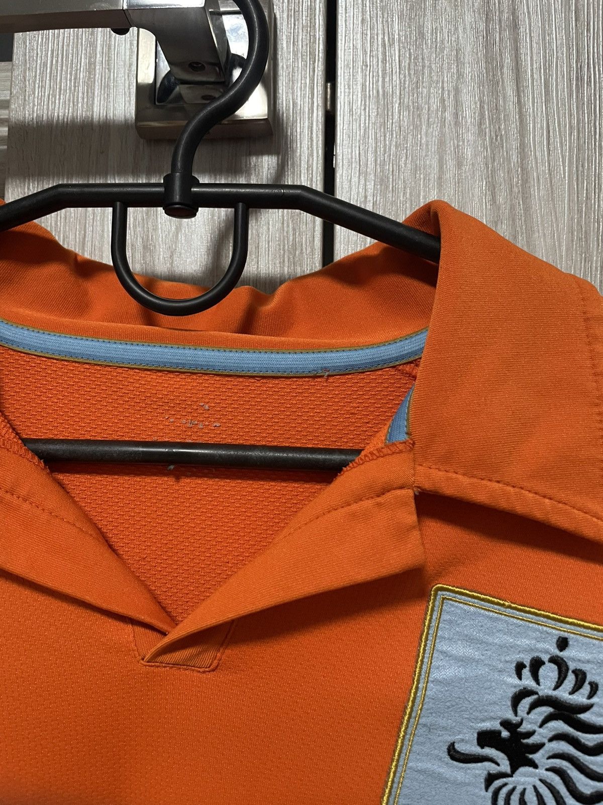 Nike × Vintage Vintage Nike Netherland 2006 2007 Soccer Jersey Home Kit Size US L / EU 52-54 / 3 - 6 Thumbnail