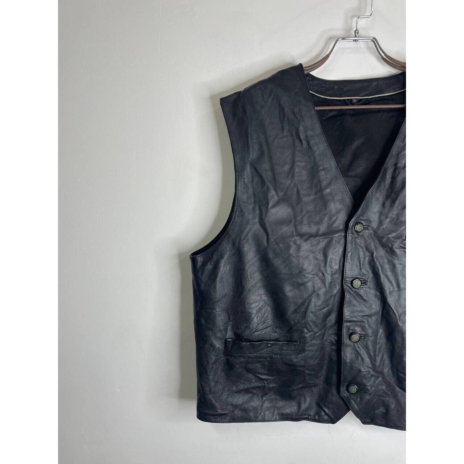 Vintage Vintage Black Leather Vest Multi-Pocket Button Closure XL Size US XL / EU 56 / 4 - 2 Thumbnail